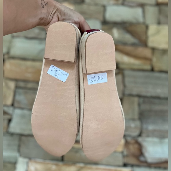 Red cream linen Jutti/Mojri Indian Punjabi Wedding Slippers shoes size 11 - Picture 7 of 8